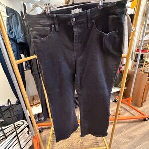 Madewell Plus Size kick flare Black denim
